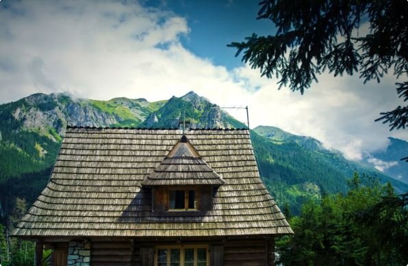 Residential Roofing: Creating Homes That Last Through Every Season